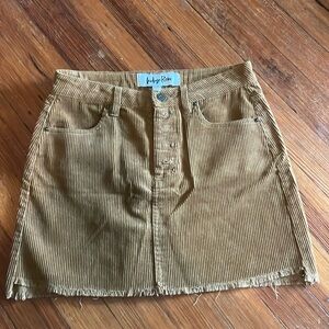 Junior tan skirt